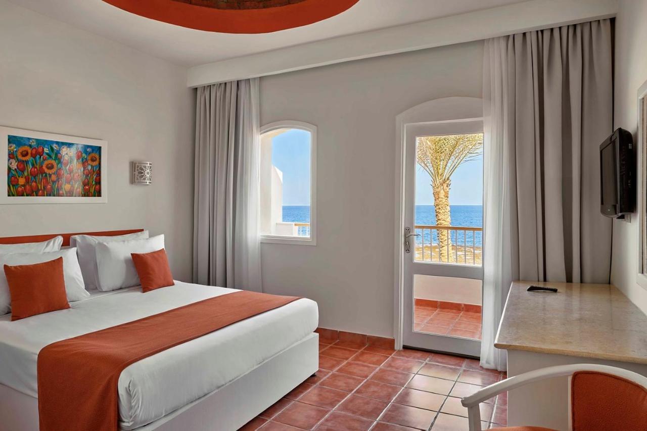 Solymar Reef Marsa Hotell Coraya Bay Exteriör bild